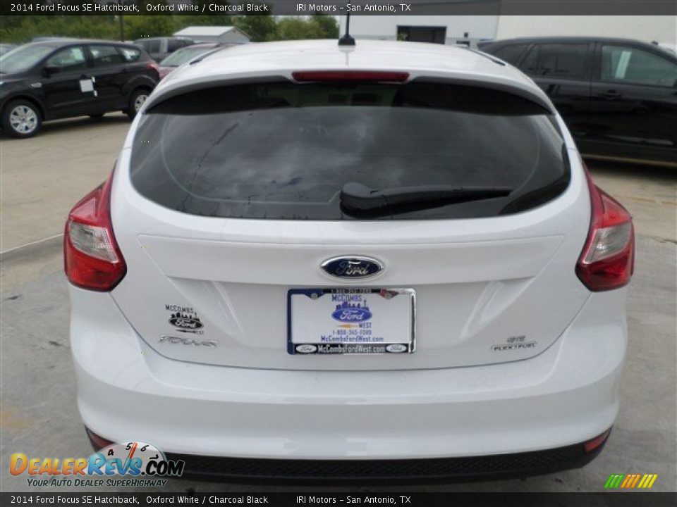 2014 Ford Focus SE Hatchback Oxford White / Charcoal Black Photo #4