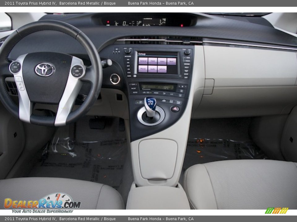 2011 Toyota Prius Hybrid IV Barcelona Red Metallic / Bisque Photo #5