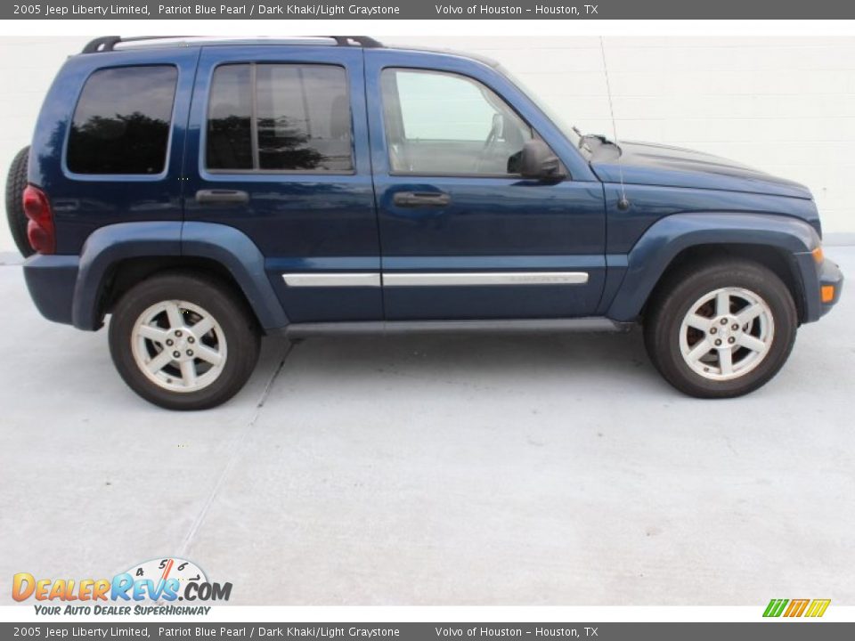 Patriot Blue Pearl 2005 Jeep Liberty Limited Photo #7