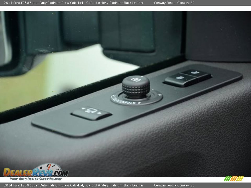 2014 Ford F250 Super Duty Platinum Crew Cab 4x4 Oxford White / Platinum Black Leather Photo #22