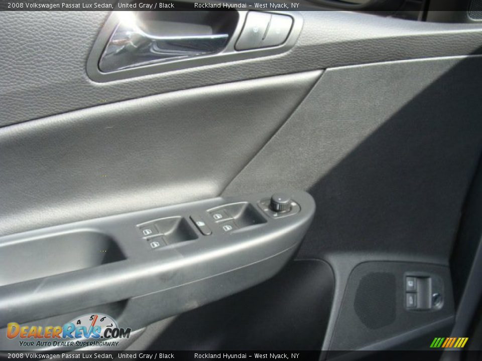 2008 Volkswagen Passat Lux Sedan United Gray / Black Photo #8