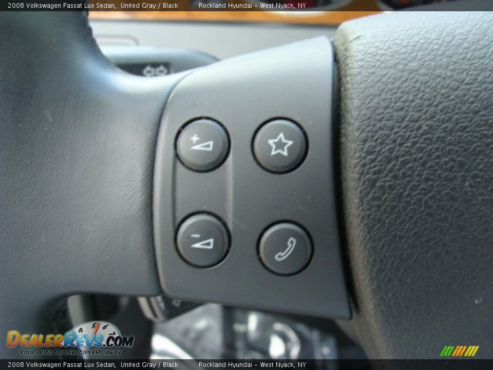 2008 Volkswagen Passat Lux Sedan United Gray / Black Photo #15