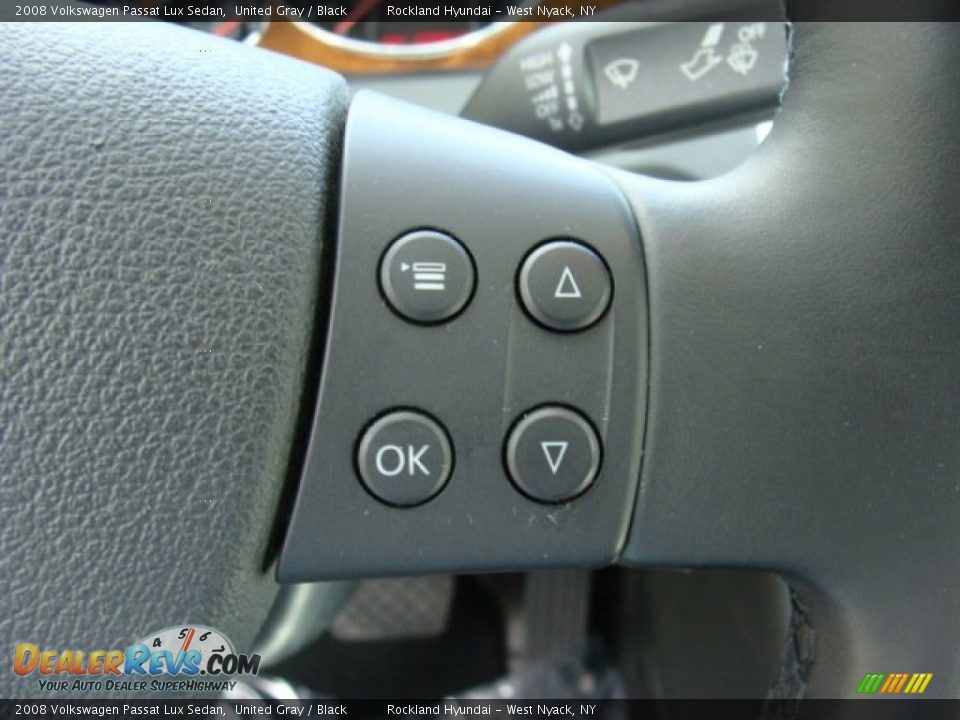 2008 Volkswagen Passat Lux Sedan United Gray / Black Photo #16
