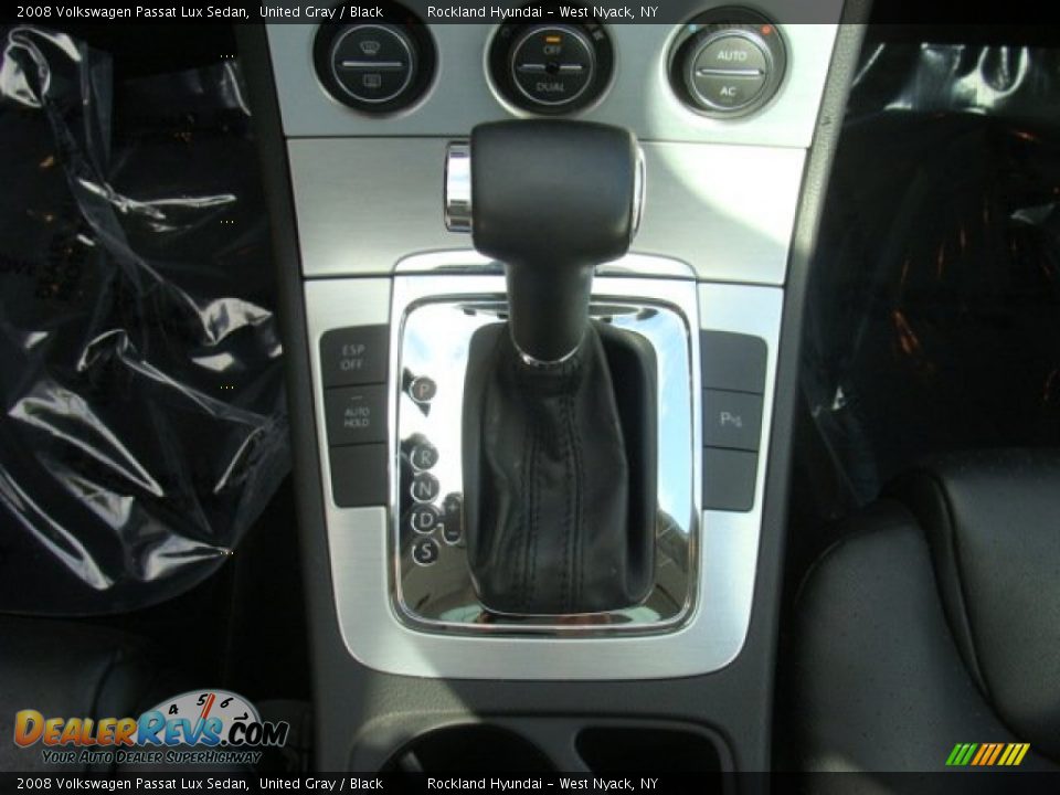 2008 Volkswagen Passat Lux Sedan United Gray / Black Photo #19