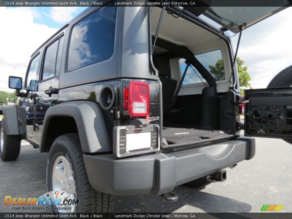 2014 Jeep Wrangler Unlimited Sport 4x4 Black / Black Photo #8