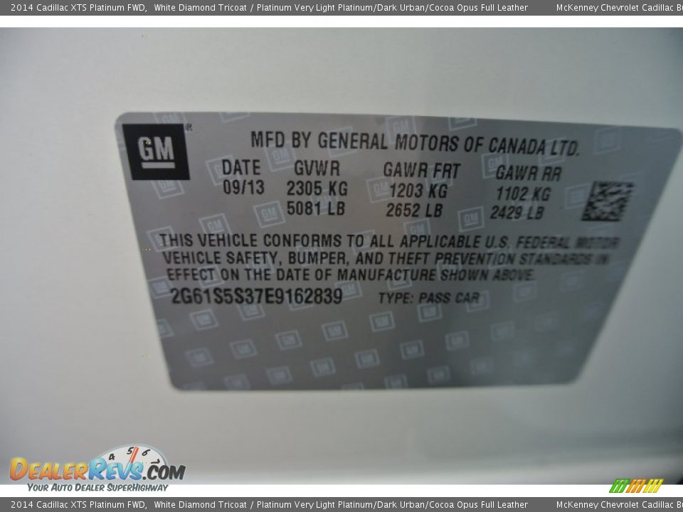 2014 Cadillac XTS Platinum FWD White Diamond Tricoat / Platinum Very Light Platinum/Dark Urban/Cocoa Opus Full Leather Photo #7