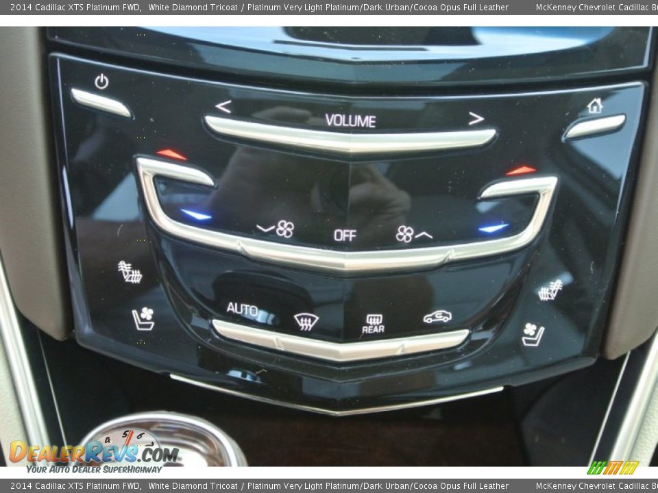 2014 Cadillac XTS Platinum FWD White Diamond Tricoat / Platinum Very Light Platinum/Dark Urban/Cocoa Opus Full Leather Photo #11