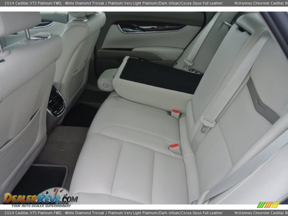 2014 Cadillac XTS Platinum FWD White Diamond Tricoat / Platinum Very Light Platinum/Dark Urban/Cocoa Opus Full Leather Photo #16