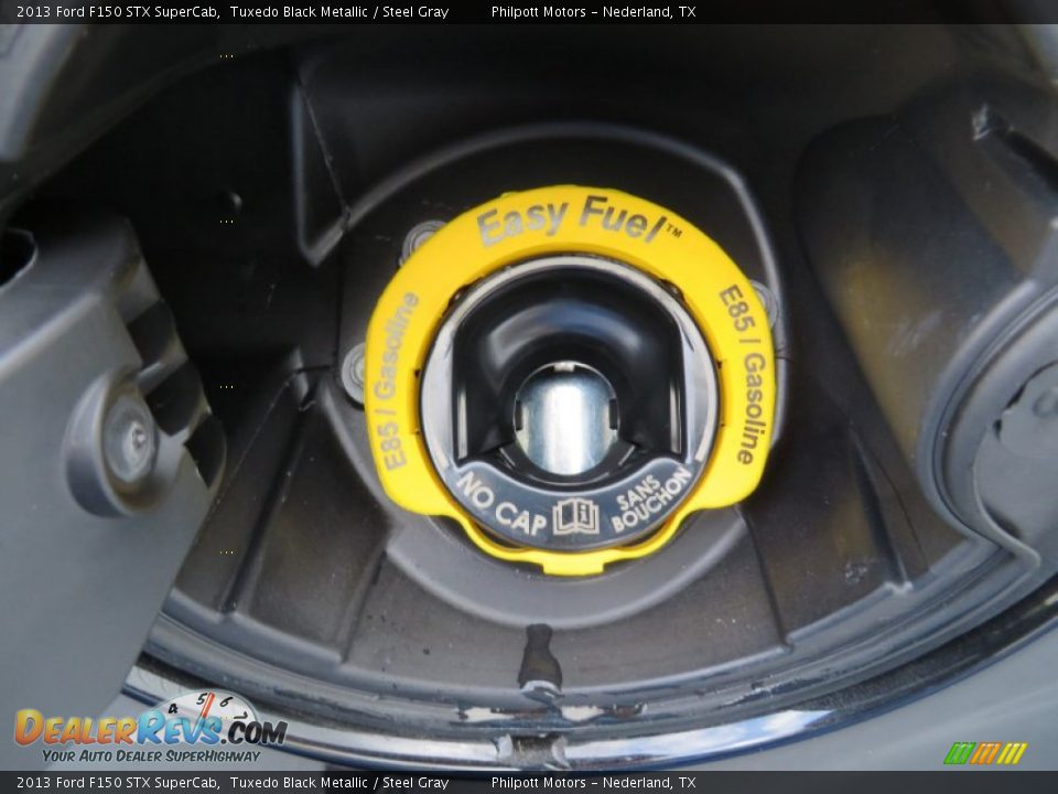 2013 Ford F150 STX SuperCab Tuxedo Black Metallic / Steel Gray Photo #15