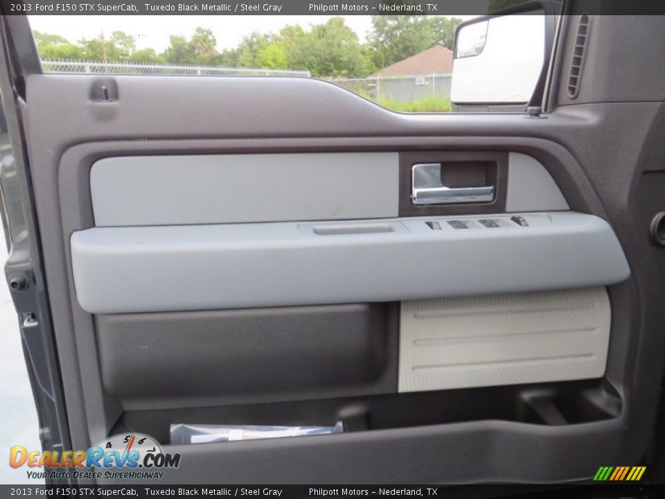 2013 Ford F150 STX SuperCab Tuxedo Black Metallic / Steel Gray Photo #26