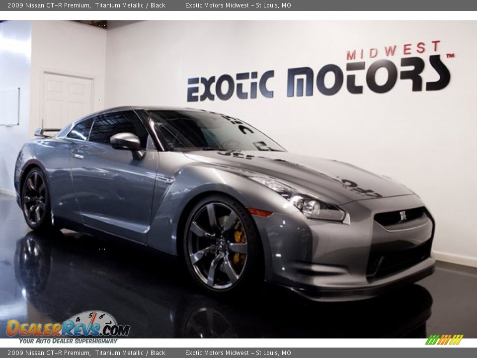 2009 Nissan GT-R Premium Titanium Metallic / Black Photo #3