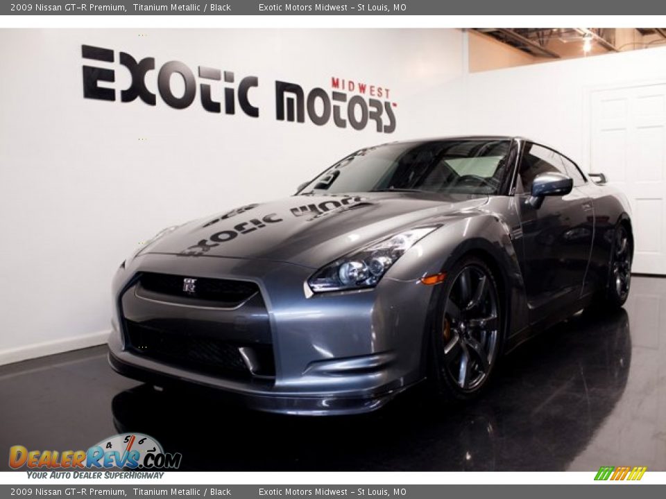 2009 Nissan GT-R Premium Titanium Metallic / Black Photo #4