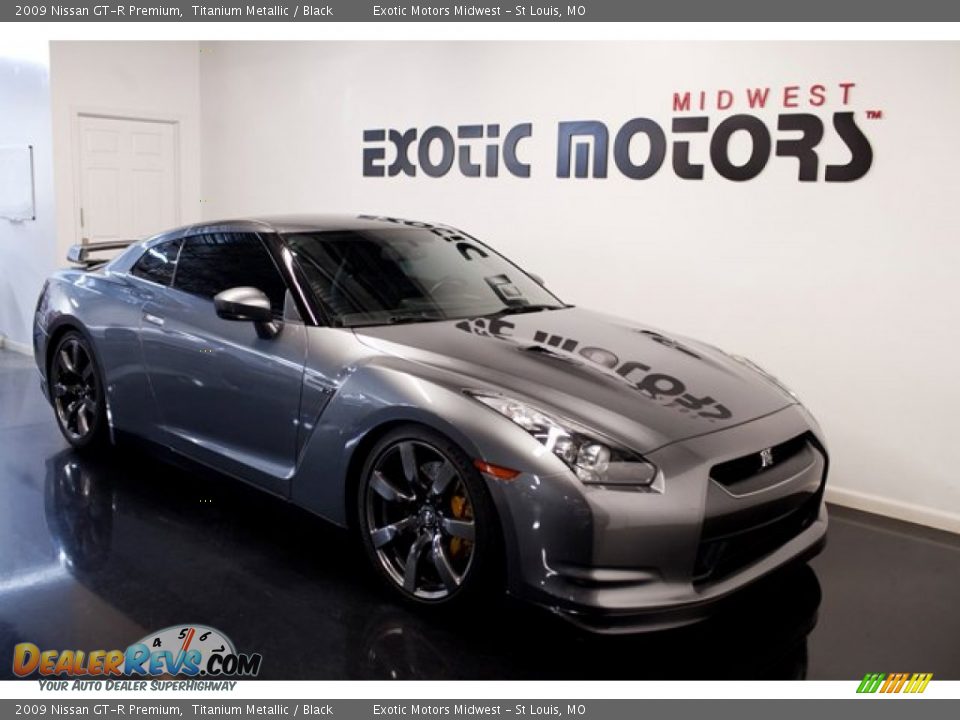 2009 Nissan GT-R Premium Titanium Metallic / Black Photo #7