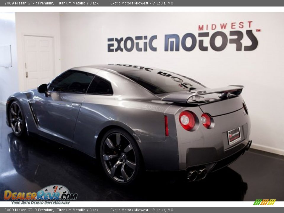 2009 Nissan GT-R Premium Titanium Metallic / Black Photo #9