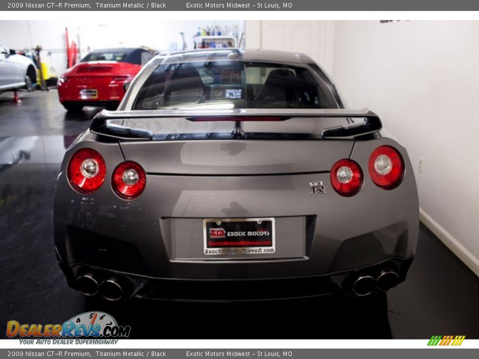 2009 Nissan GT-R Premium Titanium Metallic / Black Photo #15