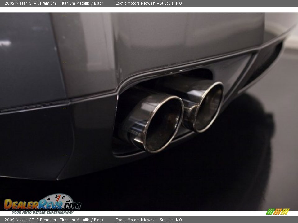 Exhaust of 2009 Nissan GT-R Premium Photo #34