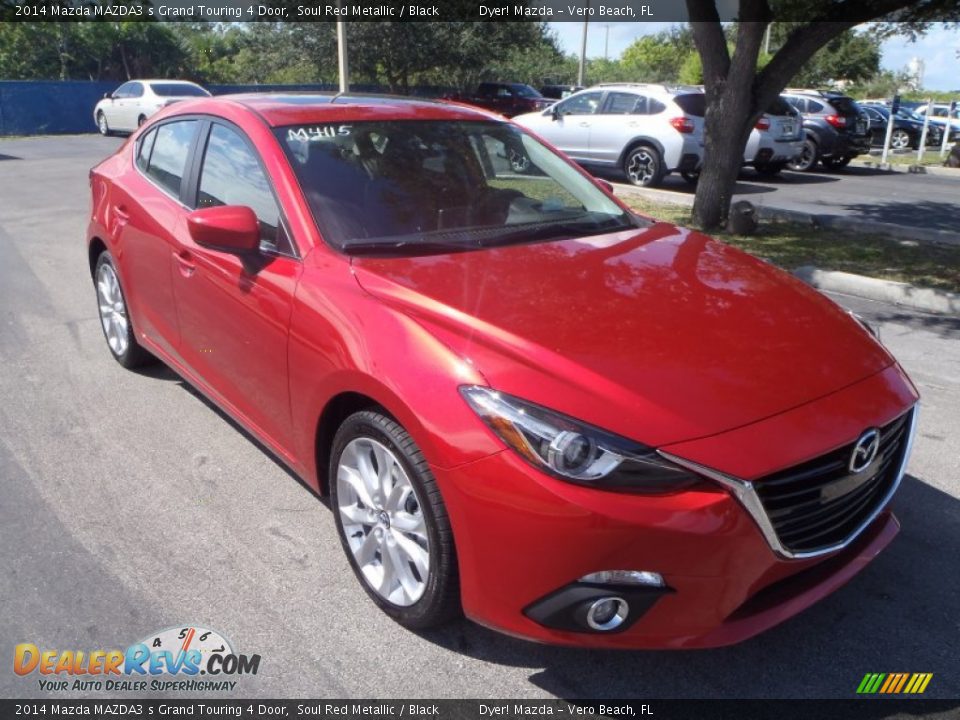 Front 3/4 View of 2014 Mazda MAZDA3 s Grand Touring 4 Door Photo #1