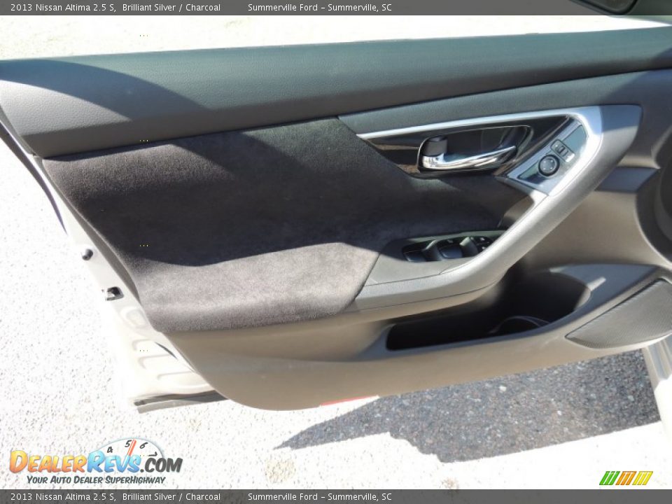 2013 Nissan Altima 2.5 S Brilliant Silver / Charcoal Photo #5