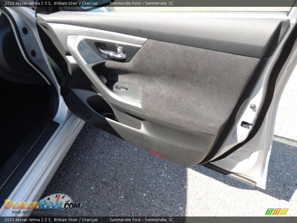2013 Nissan Altima 2.5 S Brilliant Silver / Charcoal Photo #9
