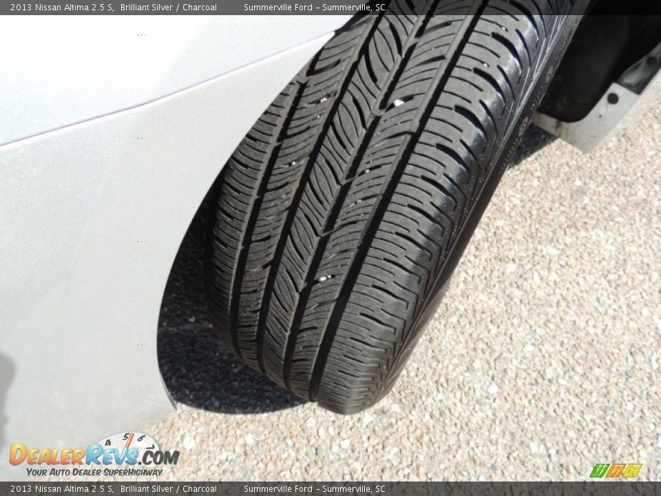 2013 Nissan Altima 2.5 S Brilliant Silver / Charcoal Photo #17