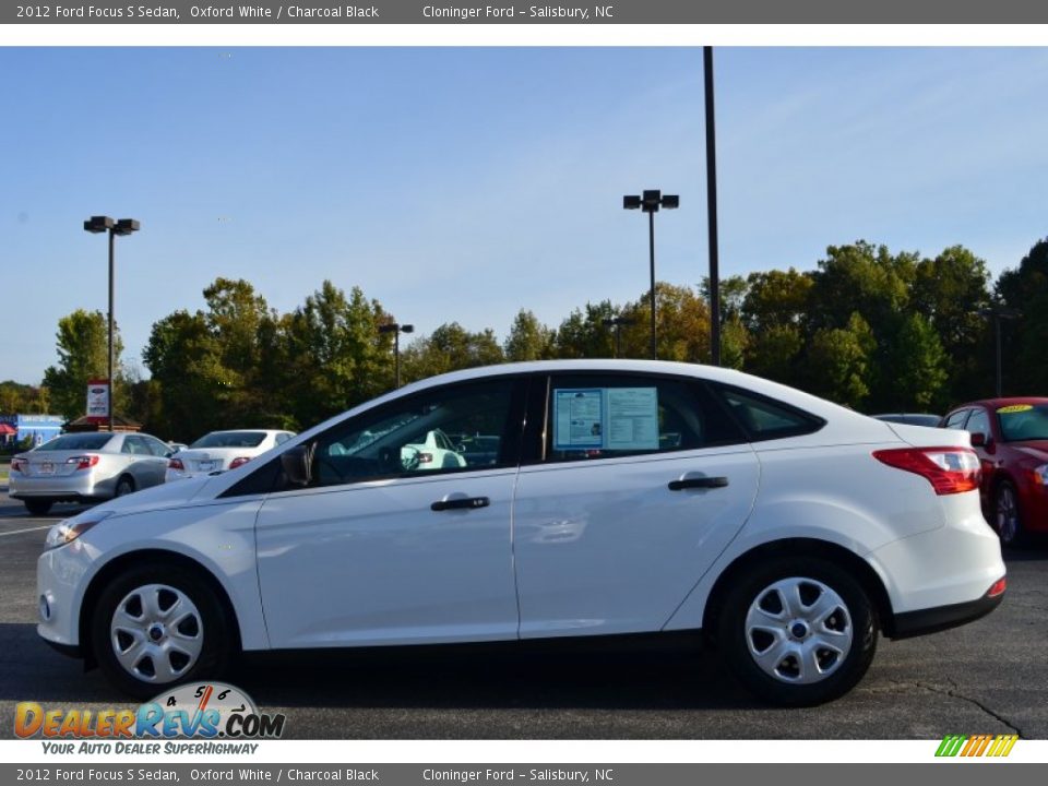 2012 Ford Focus S Sedan Oxford White / Charcoal Black Photo #5