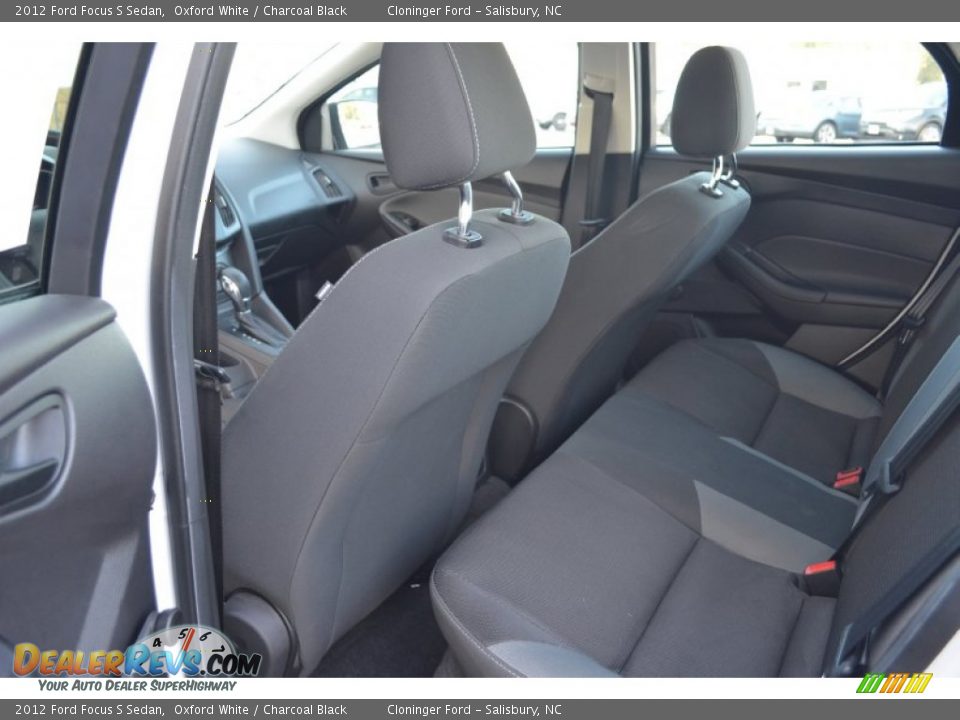 2012 Ford Focus S Sedan Oxford White / Charcoal Black Photo #11