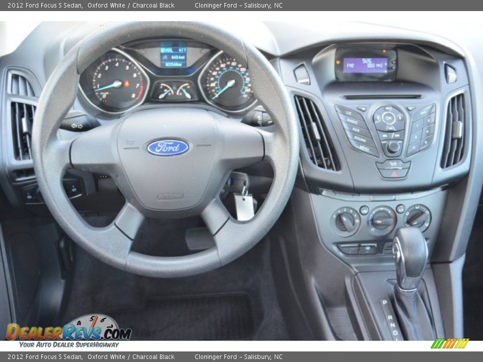 2012 Ford Focus S Sedan Oxford White / Charcoal Black Photo #16