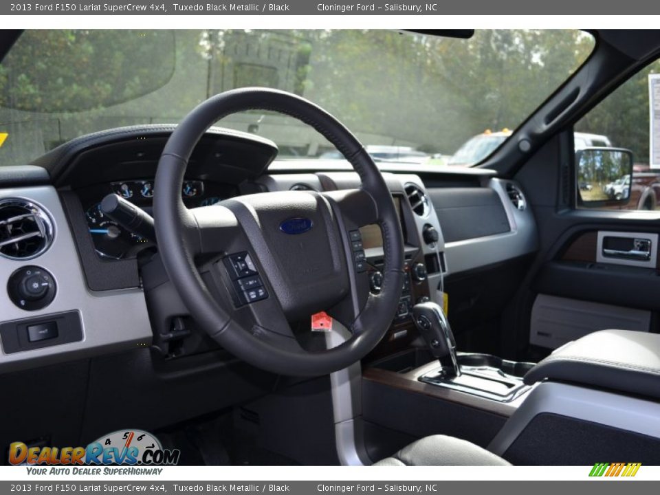 2013 Ford F150 Lariat SuperCrew 4x4 Tuxedo Black Metallic / Black Photo #6