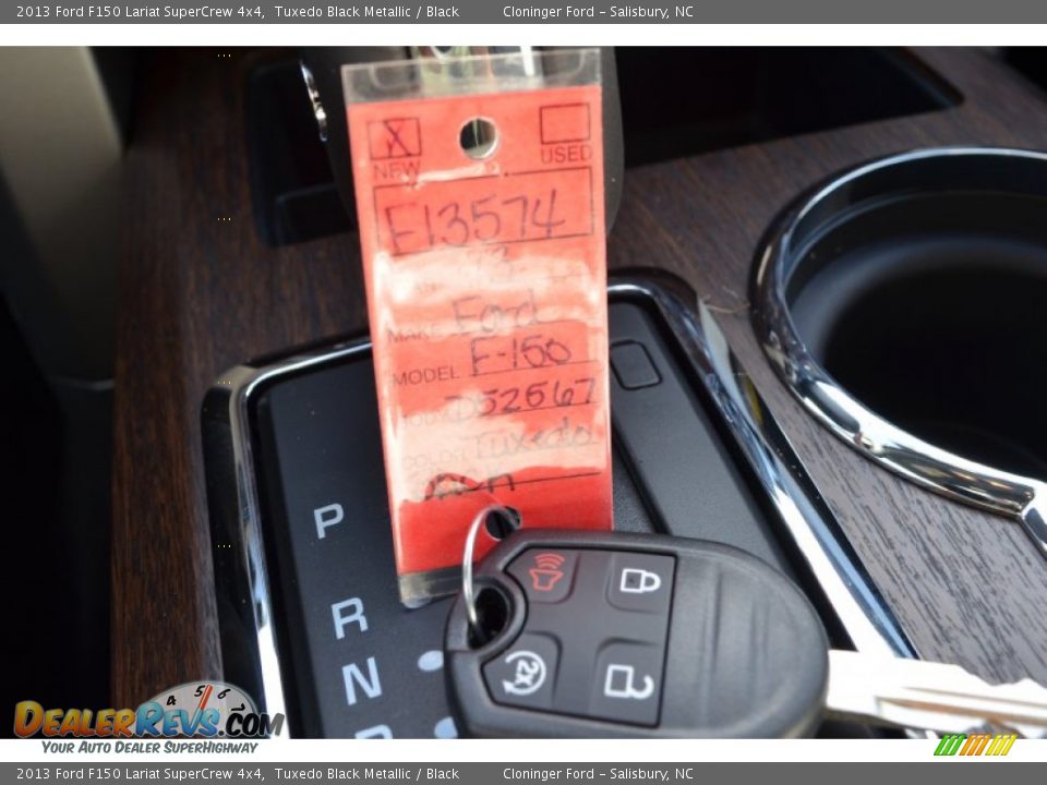 2013 Ford F150 Lariat SuperCrew 4x4 Tuxedo Black Metallic / Black Photo #23