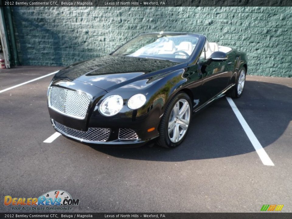 Front 3/4 View of 2012 Bentley Continental GTC  Photo #1