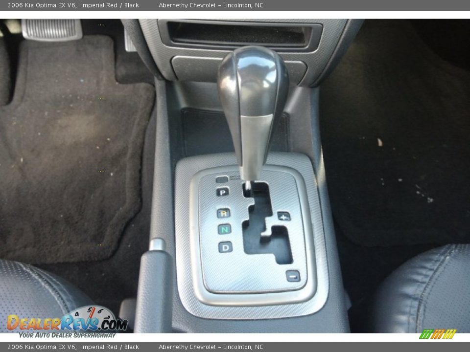 2006 Kia Optima EX V6 Imperial Red / Black Photo #10
