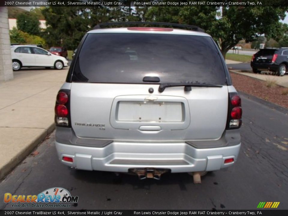 2007 Chevrolet TrailBlazer LS 4x4 Silverstone Metallic / Light Gray Photo #7