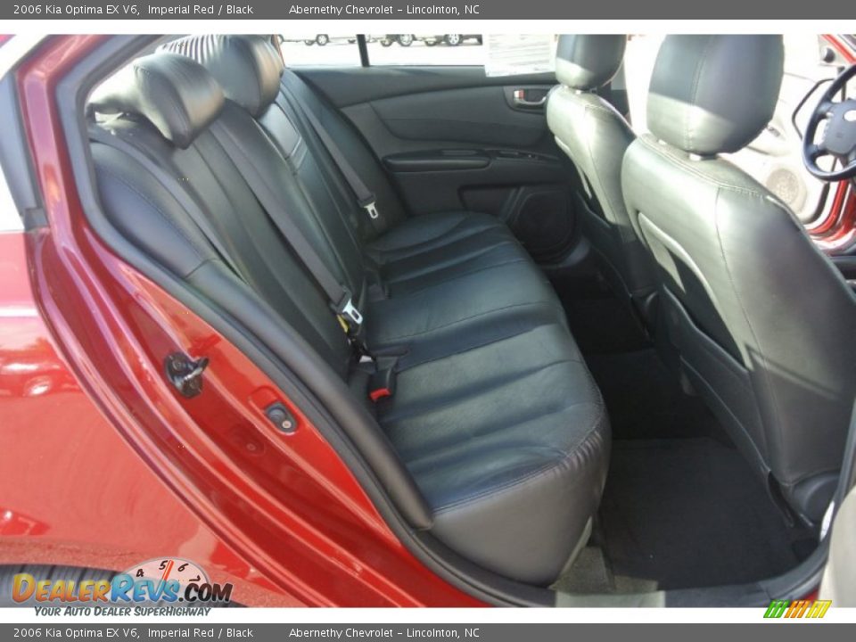 2006 Kia Optima EX V6 Imperial Red / Black Photo #17
