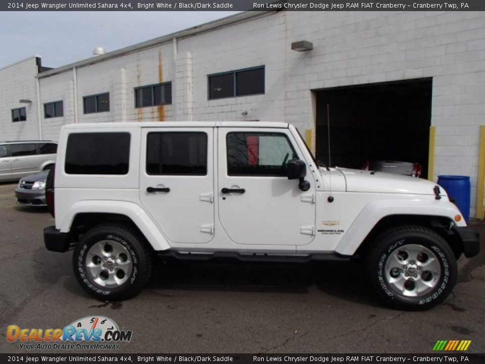 2014 Jeep Wrangler Unlimited Sahara 4x4 Bright White / Black/Dark Saddle Photo #5
