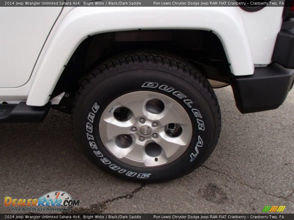 2014 Jeep Wrangler Unlimited Sahara 4x4 Bright White / Black/Dark Saddle Photo #9