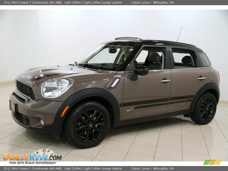 Front 3/4 View of 2011 Mini Cooper S Countryman All4 AWD Photo #3