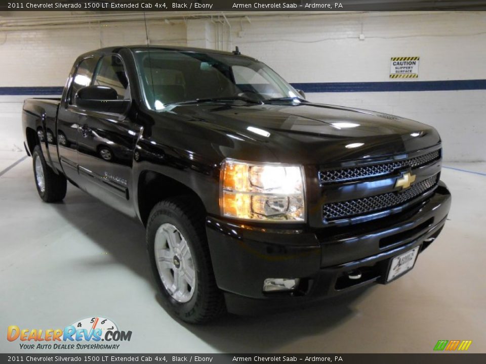 2011 Chevrolet Silverado 1500 LT Extended Cab 4x4 Black / Ebony Photo #3