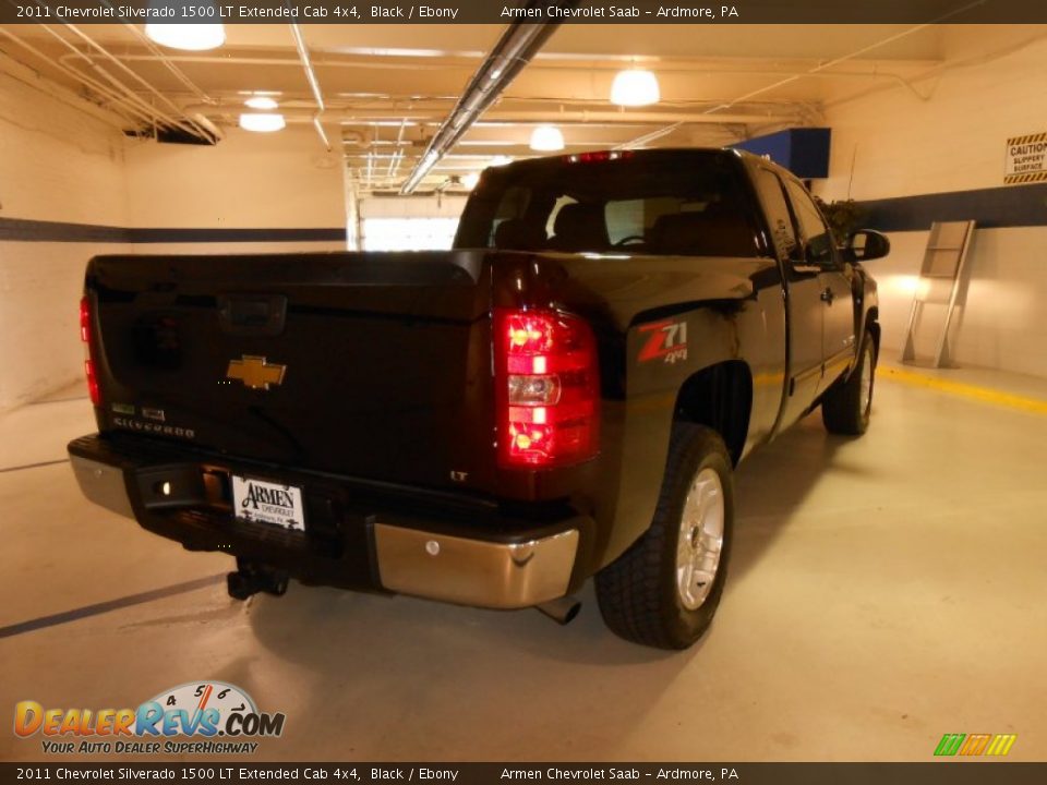 2011 Chevrolet Silverado 1500 LT Extended Cab 4x4 Black / Ebony Photo #5