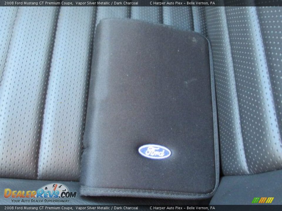 2008 Ford Mustang GT Premium Coupe Vapor Silver Metallic / Dark Charcoal Photo #23