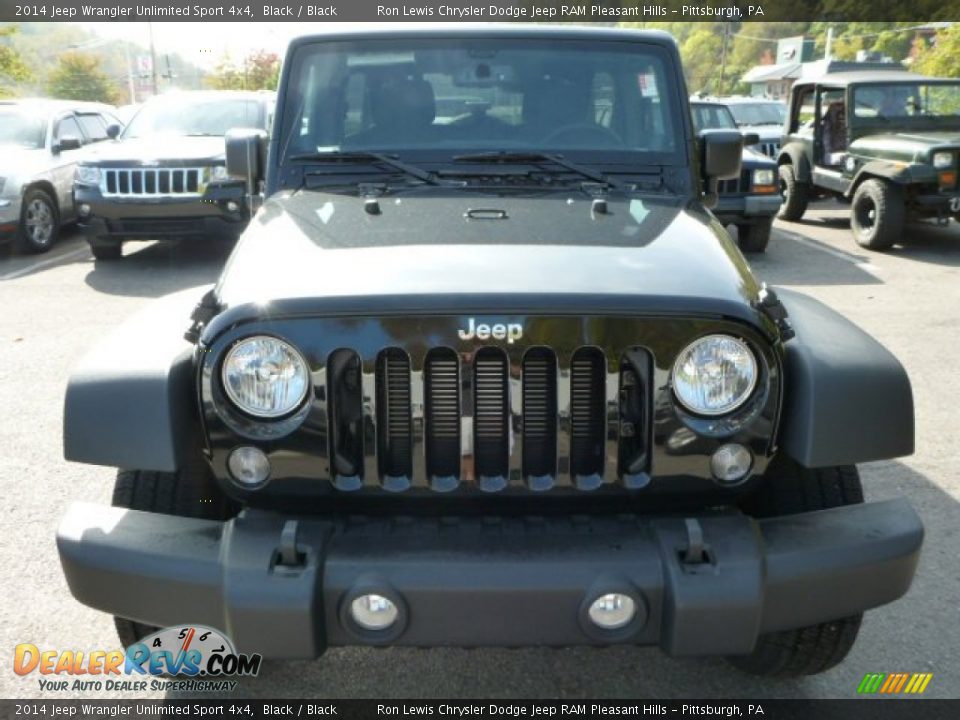 2014 Jeep Wrangler Unlimited Sport 4x4 Black / Black Photo #10