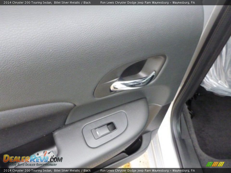 2014 Chrysler 200 Touring Sedan Billet Silver Metallic / Black Photo #13