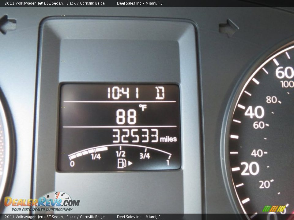 2011 Volkswagen Jetta SE Sedan Black / Cornsilk Beige Photo #15