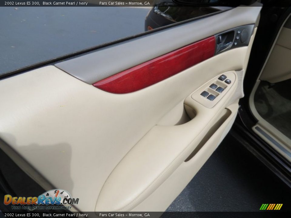 2002 Lexus ES 300 Black Garnet Pearl / Ivory Photo #7