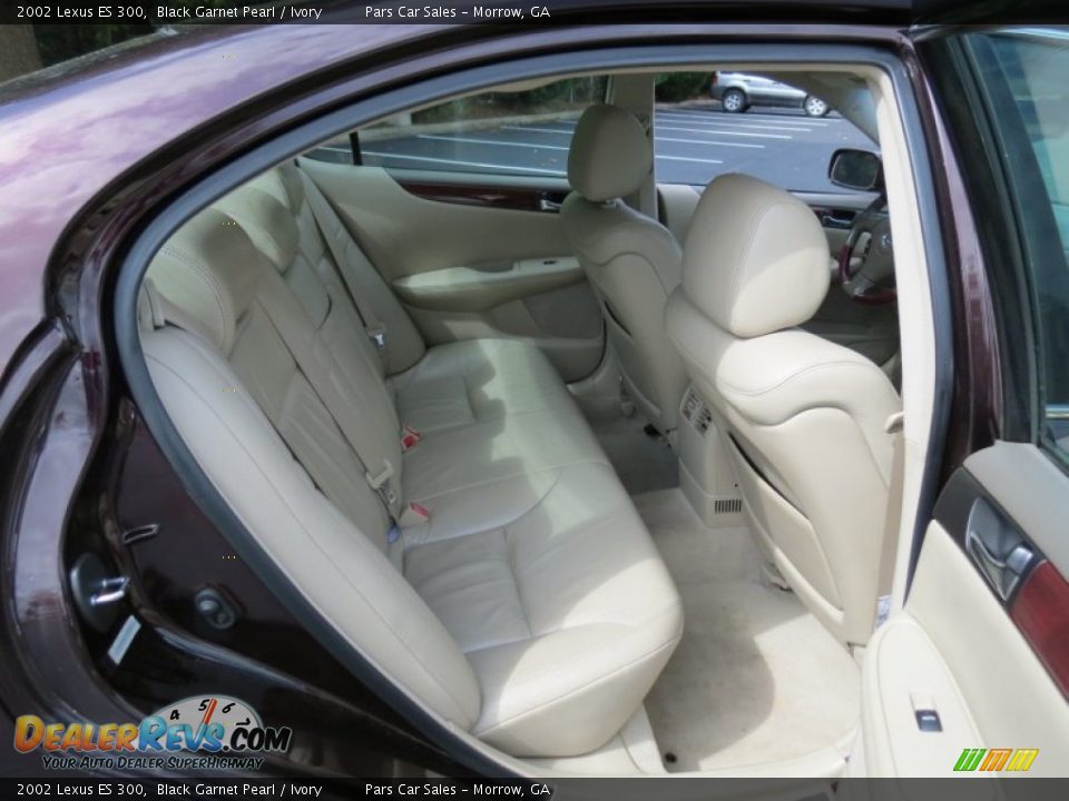 2002 Lexus ES 300 Black Garnet Pearl / Ivory Photo #11