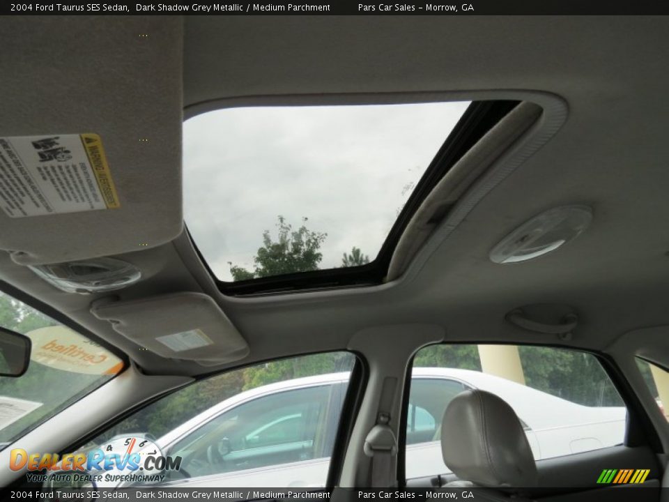 2004 Ford Taurus SES Sedan Dark Shadow Grey Metallic / Medium Parchment Photo #8