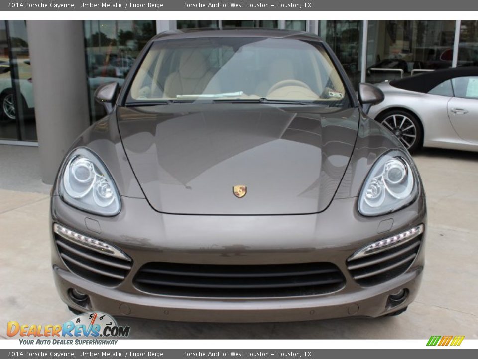 Umber Metallic 2014 Porsche Cayenne  Photo #2