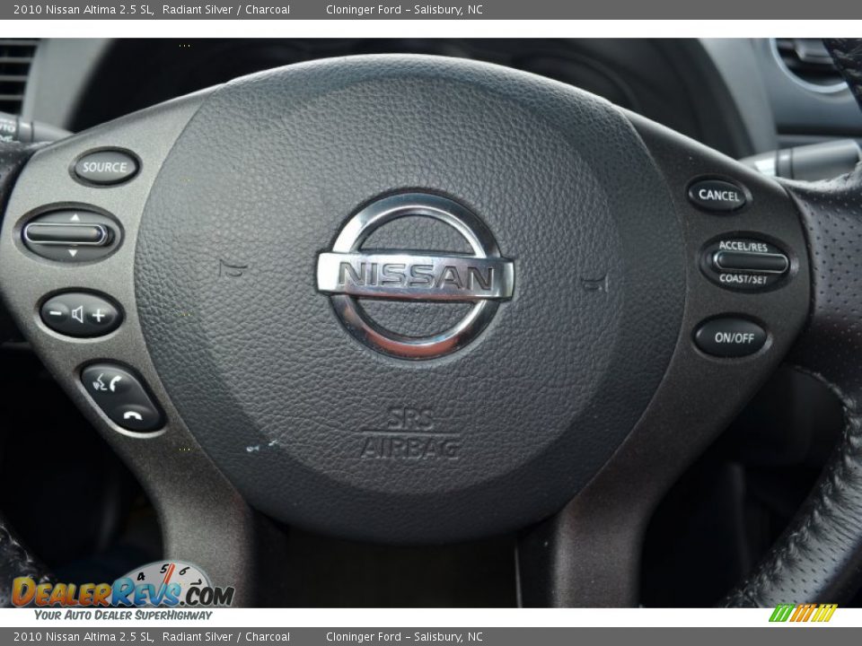 2010 Nissan Altima 2.5 SL Radiant Silver / Charcoal Photo #22