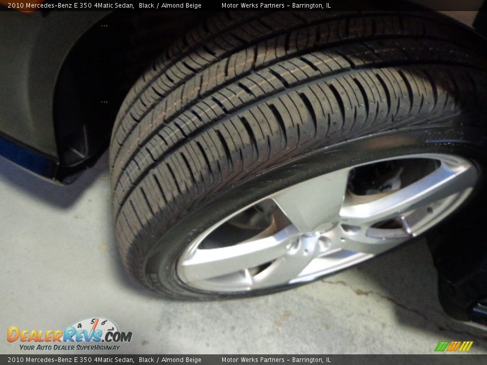 2010 Mercedes-Benz E 350 4Matic Sedan Black / Almond Beige Photo #11