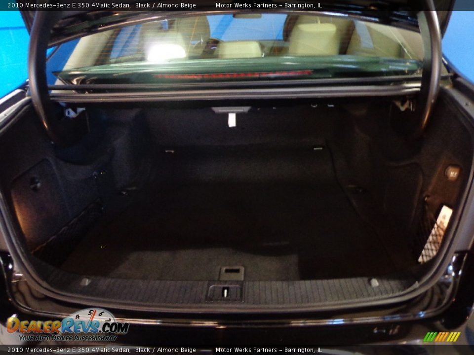 2010 Mercedes-Benz E 350 4Matic Sedan Black / Almond Beige Photo #32