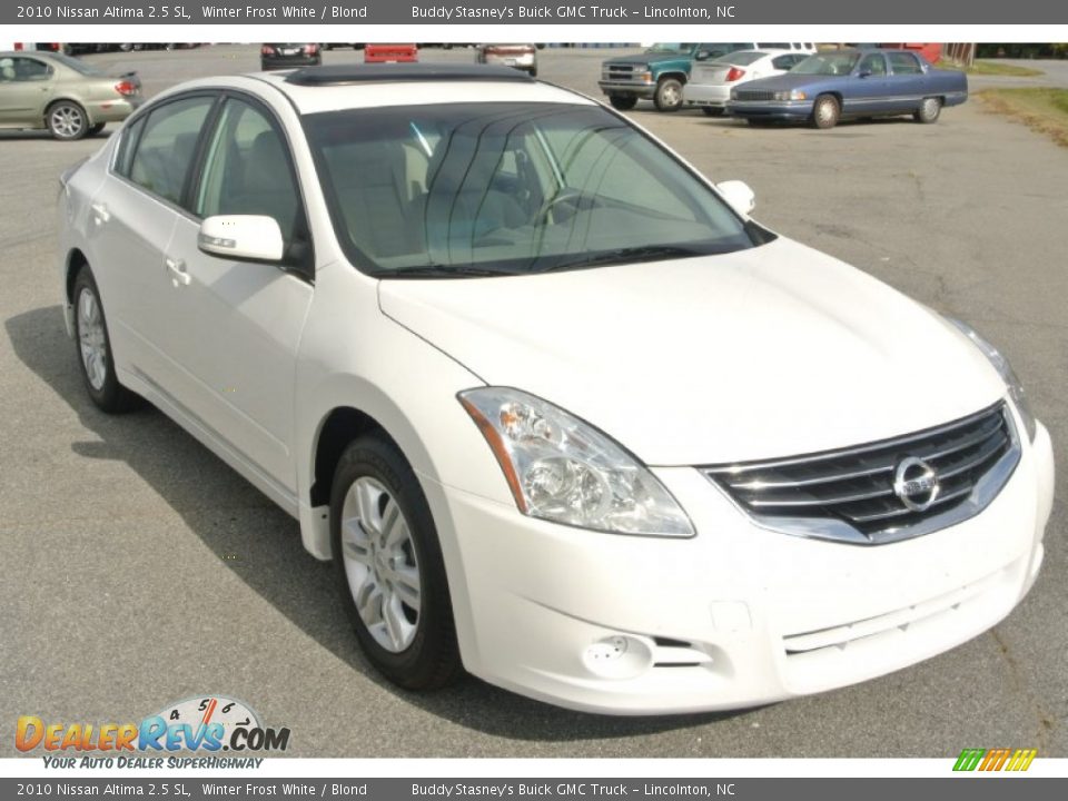 2010 Nissan Altima 2.5 SL Winter Frost White / Blond Photo #2